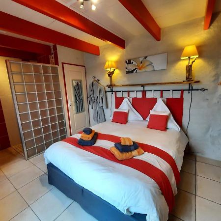 L'Echappee Tremoussante Bed & Breakfast Saint-Barthelemy-de-Vals Exterior photo