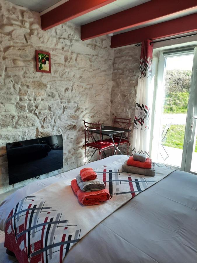L'Echappee Tremoussante Bed & Breakfast Saint-Barthelemy-de-Vals Exterior photo